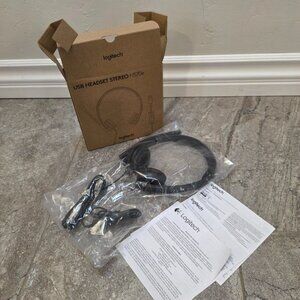 Logitech Headphones Stereo H570e USB Microphone